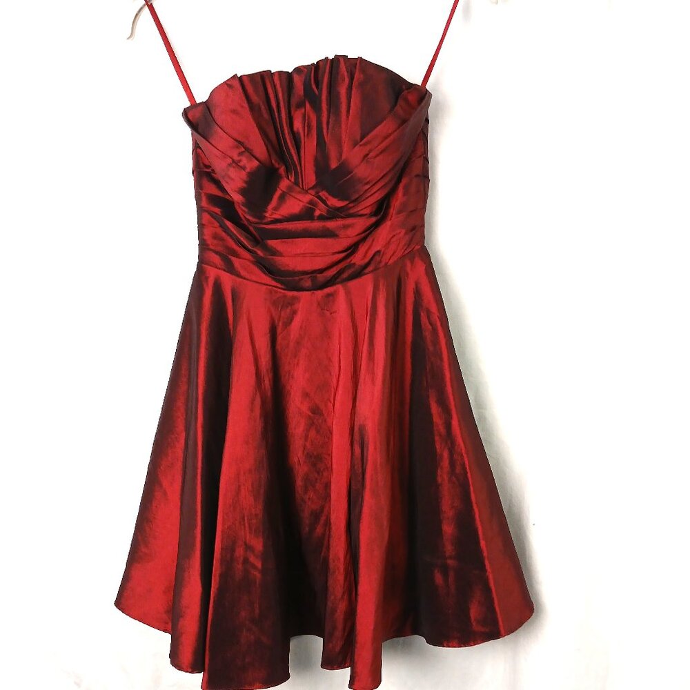 Strapless Short Formal Dress w full circle skirt